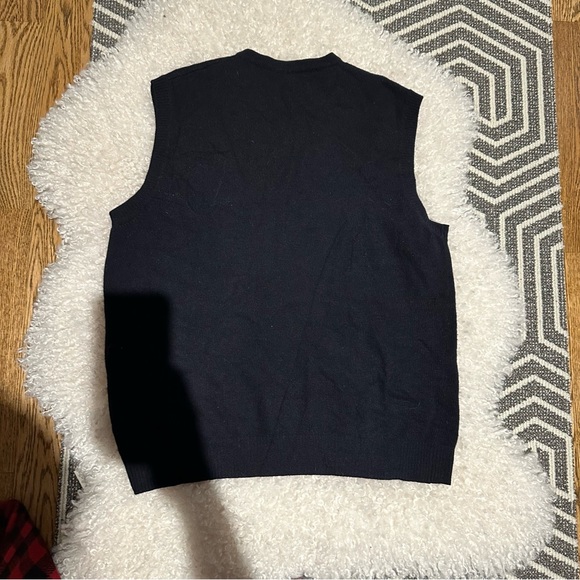 Hugo Boss Wool Vest Made in Italy - Picture 4 of 13